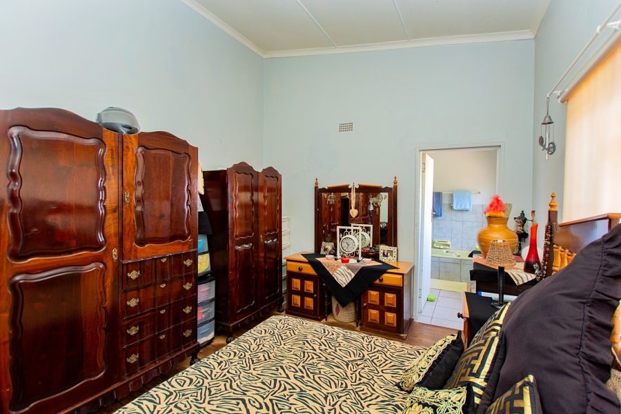 4 Bedroom Property for Sale in Vredenburg Western Cape